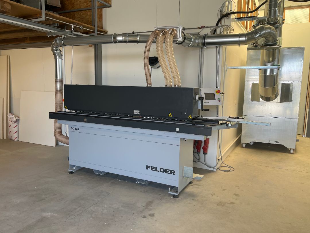 Kantenanleimmaschine Felder G 363R in der Werkstatt